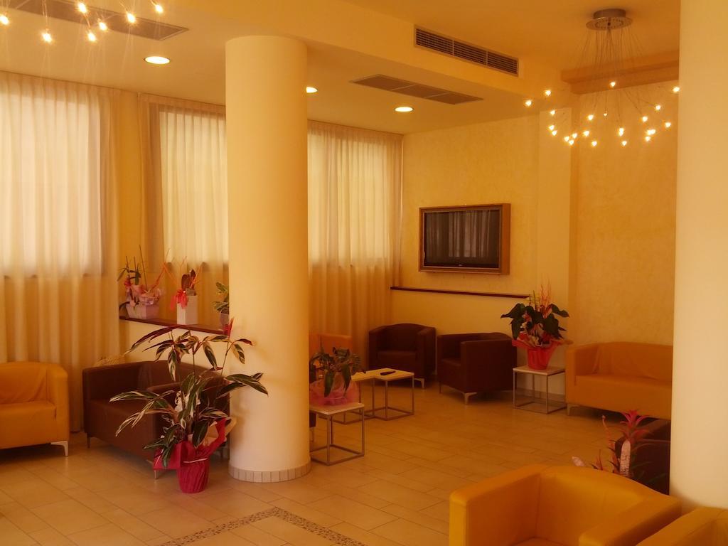 Hotel Abel & Residence Cesenatico Exteriér fotografie
